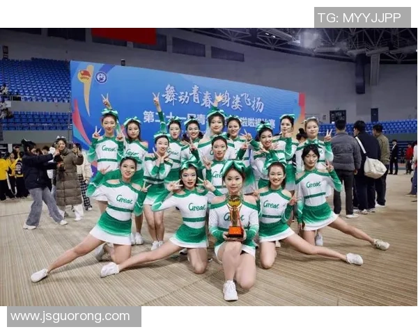 女生打篮球的魅力与挑战探索她们在赛场上的风采与成长故事